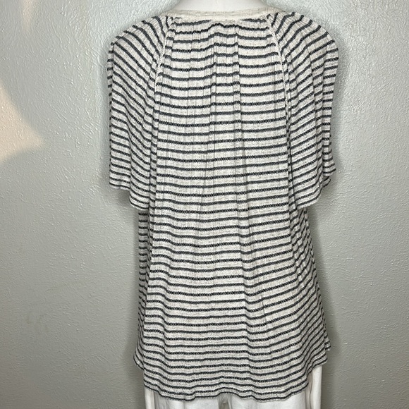 Lucky Brand Drop Needle Navy & Oatmeal Striped Viscose / Linen Knit Blouse Top L - Picture 11 of 16